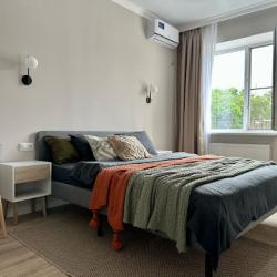 Фото Апартаменты на улице Лопырина