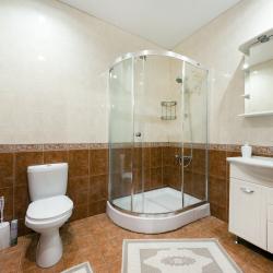 Фото Апартаменты СуткиРу на площади Октябрьская 31А