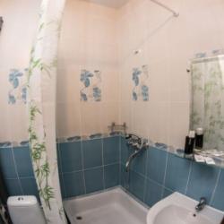 Номер полулюкс с 2 односпальными кроватями