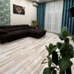 Фото Апартаменты на улице Запарина 25