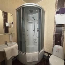 Комната комфорт с 1 двуспальной кроватью