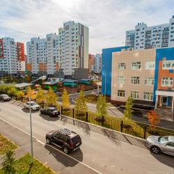 Фото Отель КакДома.РФ на улице Братьев Хусаиновых 2/2