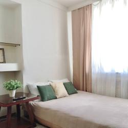 Фото Апартаменты на улице Молодогвардейская 240