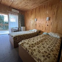 Номер стандарт с 2 односпальными кроватями