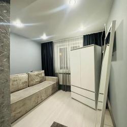 Фото Апартаменты на улице Адоратского 15