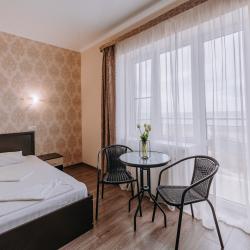 Номер стандарт улучшенный с 1 двуспальной кроватью