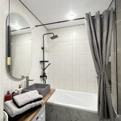 3-местные апартаменты люкс с ванной