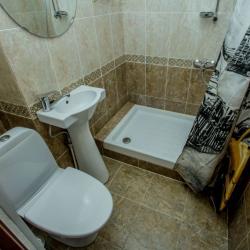 Номер комфорт с 1 двуспальной кроватью (5)