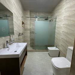 Номер люкс комфорт с 1 двуспальной кроватью