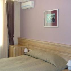 Номер стандарт с 1 двуспальной кроватью