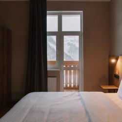 2-местный номер в блоке с балконом и видом на горы