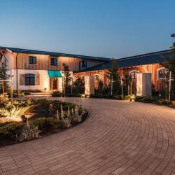 Фото Отель Villa Romanov Wine Club & SPA (Вилла Романов Вайн Клаб & СПА)