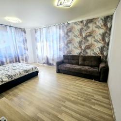 Фото Апартаменты на проспекте Ямашева напротив АК Барс Арены