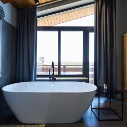 Фото Отель Уютный коттедж в горной местности