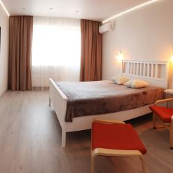 Фото Отель Уютная квартира на бульваре Приморский