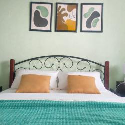 Фото Отель Классный Домик на улице Ферина