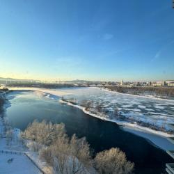 Фото Апартаменты на улице Парусная 3