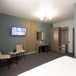 Номер стандарт с 1 двуспальной кроватью