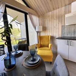 Фото Отель BarnHouse Village (БарнХаус Виллэдж)