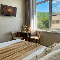 Апартаменты улучшенные гостиничный комплекс Радуга 10И