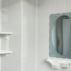 Номер эконом стандарт с 1 двуспальной кроватью