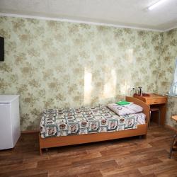 Кровать в 2-х местном мужском номере