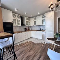 Фото Апартаменты на улице Адмирала Серебрякова 29Дк1