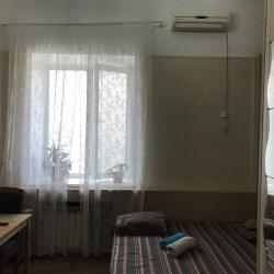 2-местный номер эконом с 1 двуспальной кроватью Б