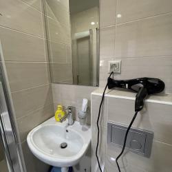 VeryHotel — 2fb9e21cc0870de9f8e322f54bfa70fa
