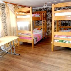 Кровать в 4-местном общем номере