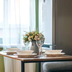 4-местные 1-комнатные апартаменты улучшенные на Маркова 8/1