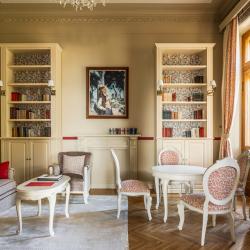 2-комнатный номер люкс с 1 двуспальной кроватью