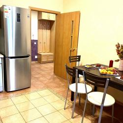 Фото Апартаменты на улице Ленинградская 81