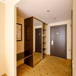 Номер комфорт с 1 двуспальной кроватью (мансарда)