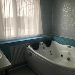 Номер стандарт улучшенный с 1 двуспальной кроватью