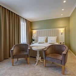 Номер люкс бизнес