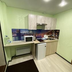 Номер студия комфорт с 1 односпальной и 1 двуспальной кроватью