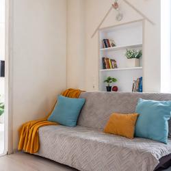 1-комнатные апартаменты улучшенные Бронируйте! Гармония и комфорт, Санкт-Петербург, Мурино, Привокзальная пл., д.1а, к2