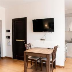Фото Отель D&H Apartments (Ди энд Эйч)