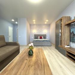 2-комнатные апартаменты люкс Смолина 67/1-133 (евро 2-ком. с кондиционером)