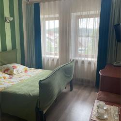 Номер стандарт улучшенный с 1 двуспальной кроватью