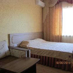 Номер стандарт с 1 двуспальной кроватью