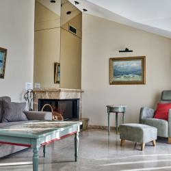 Пентхаус с камином и балконом (с завтраком)