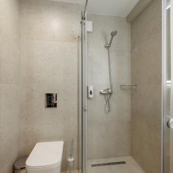 Грейс Наири — 3120fdd566dac13934f4217183cc492f