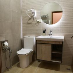 Номер делюкс комфорт с 1 двуспальной кроватью