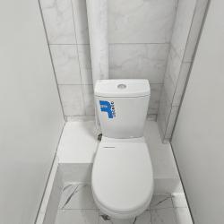 Кровать в 8-местном общем мужском номере