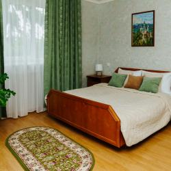 3-комнатные апартаменты улучшенные Светлогорск, Сиреневый переулок 8
