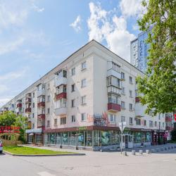 Фото Апартаменты на улице Мамина-Сибиряка 2