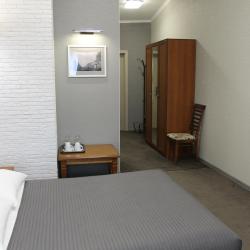 Номер стандарт с 1 двуспальной кроватью