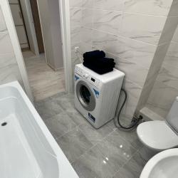 Фото Апартаменты на улице Октябрьская 3